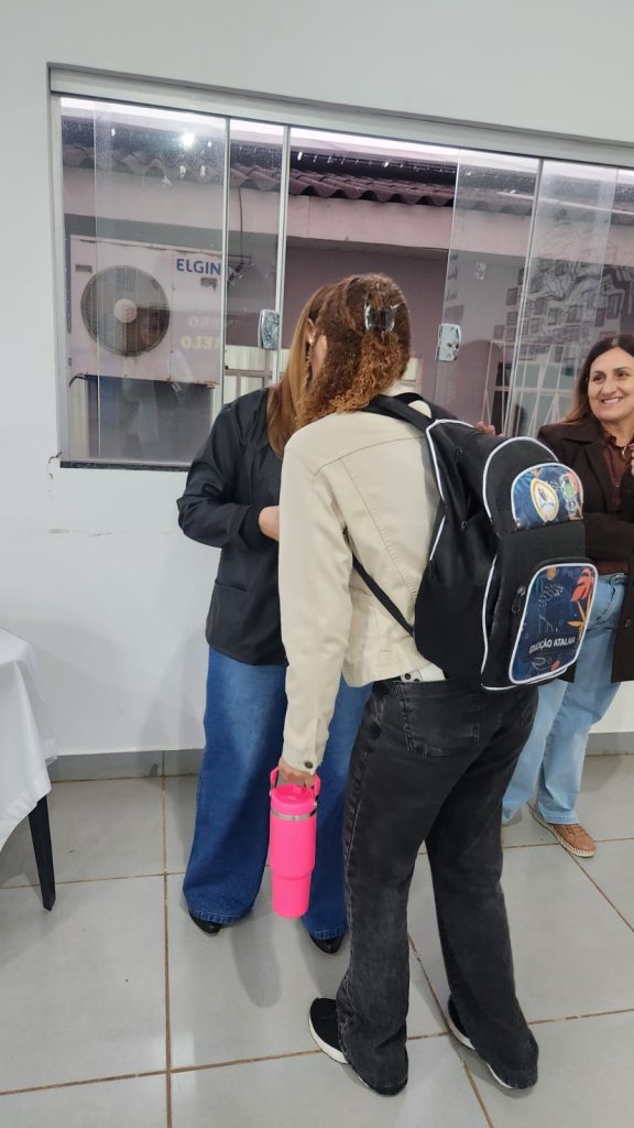 FORMAÇÃO CONTINUADA DE PROFESSORES