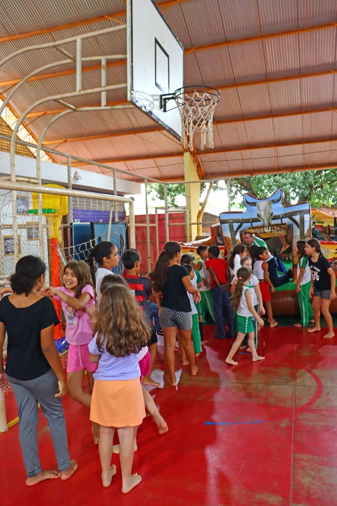 ESCOLA VANIA MARIA SIMÃO